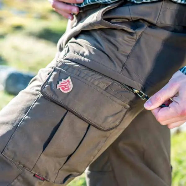 Es handelt sich hier um SHOOTERKING Cordura Hose für Damen einfarbig für die Jagd.