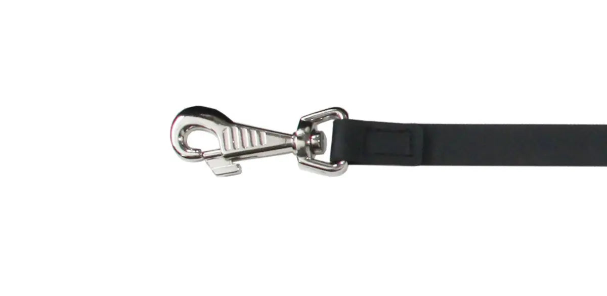 Es handelt sich hier um AKAH BioThane® Umhängeleine schwarz für die Jagd.