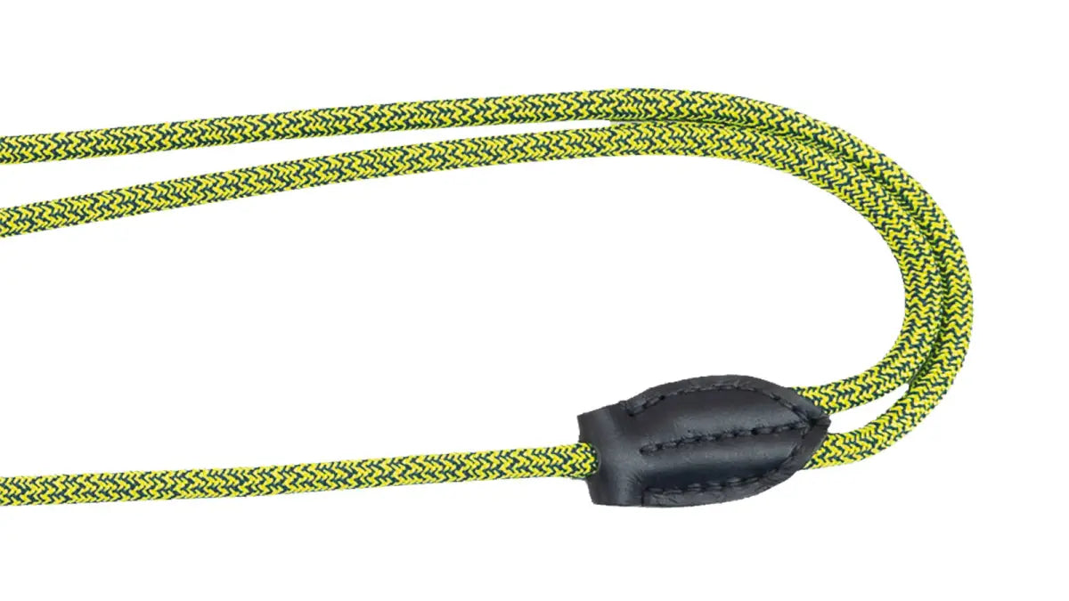 Es handelt sich hier um AKAH Moxon-Umhängeleine Stahlblau-Neongelb für die Jagd.