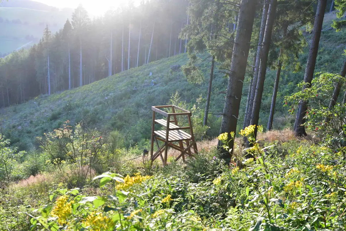 Es handelt sich hier um Drückjagdbock 3,00 m hoch KDI für die Jagd.