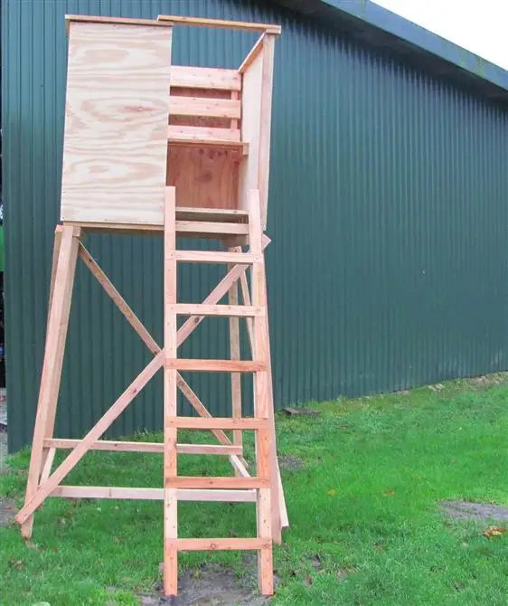 Drückjagdbock geschlossen / Kanzel offen, Jagdböcke für die Jagd.