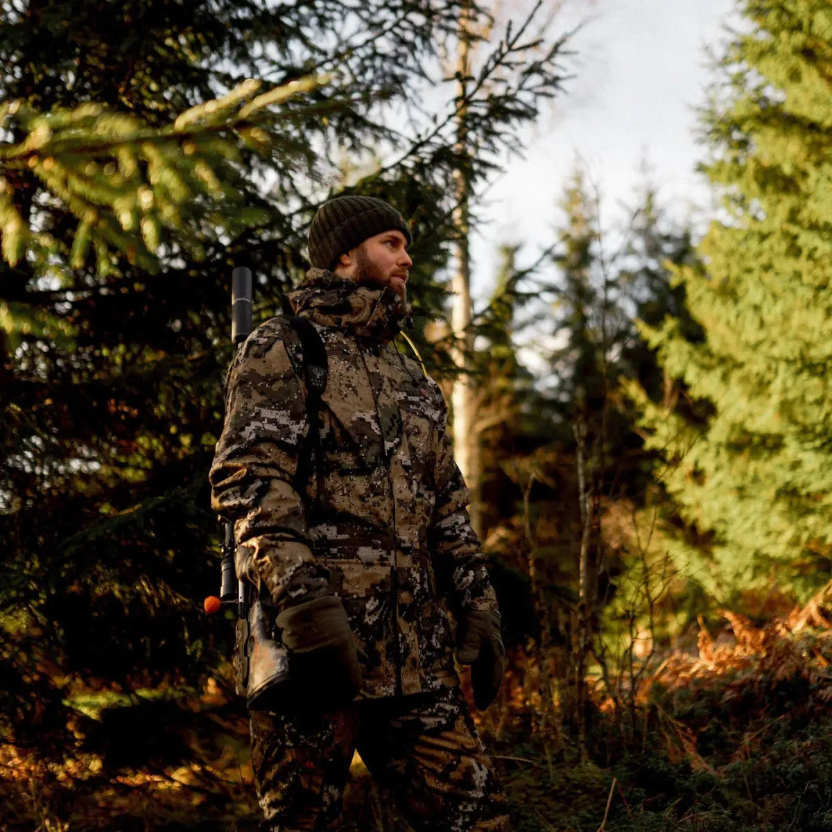 Es handelt sich hier um Herren Jagdjacke Ridge Thermo Classic Desolve Veil Swedteam für die Jagd.