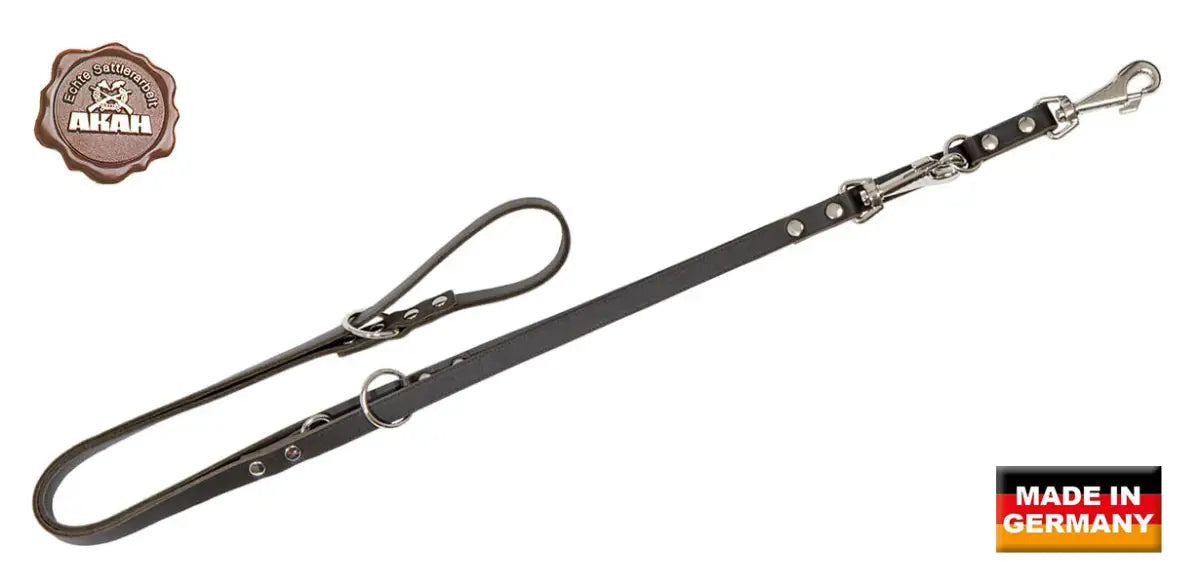 Es handelt sich hier um AKAH Polizeileine aus Sattelleder für die Jagd.