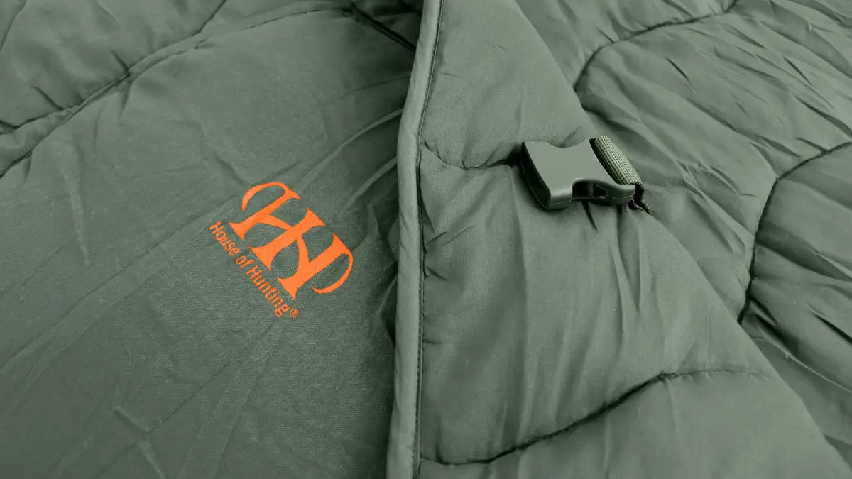 Hier handelt es sich um den HOUSE OF HUNTING Ansitzsack für die Jagd