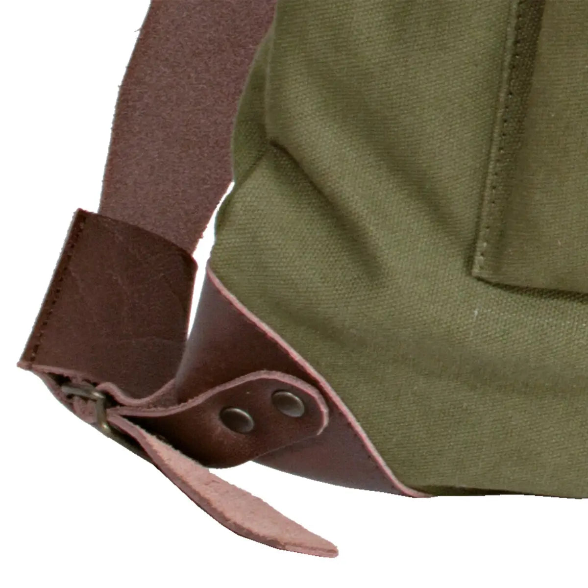 Es handelt sich hier um Canvas Rucksack lautlos AKAH für die Jagd.