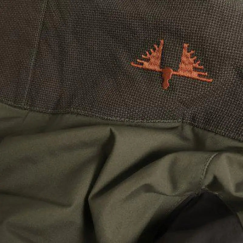 Es handelt sich hier um Damen Jagdjacke Lynx Antibite Hunting Green Swedteam für die Jagd.