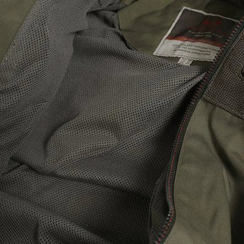 Es handelt sich hier um Damen Jagdjacke Lynx Antibite Hunting Green Swedteam für die Jagd.