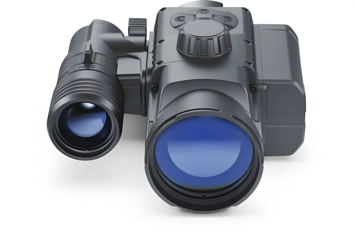 Es handelt sich hier um Digitales Nachtsicht Vorsatzgerät Forward F455s PULSAR für die Jagd.