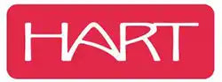 Ein einfaches rotes rechteckiges Logo mit dem Wort ’HART’ in weißen Großbuchstaben.