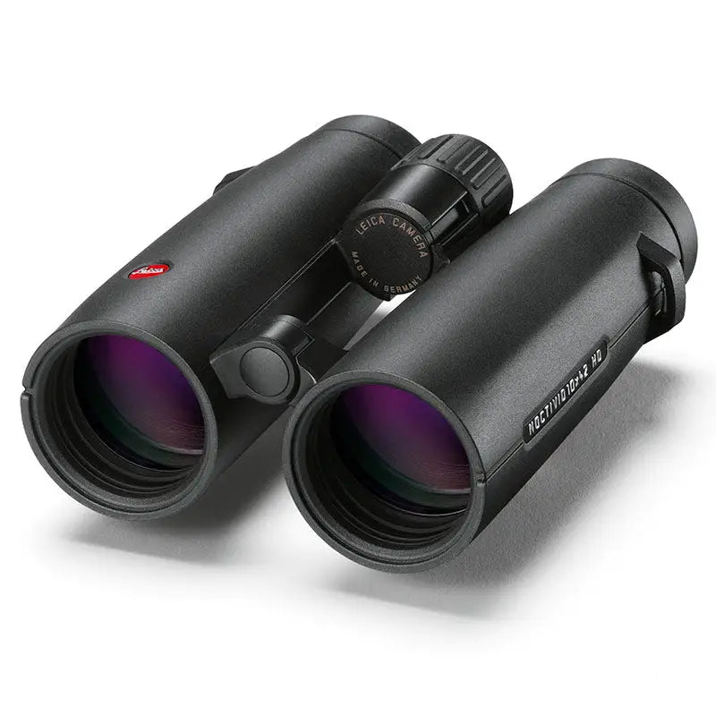 Es handelt sich hier um Fernglas LEICA Noctivid 10x42 für die Jagd.