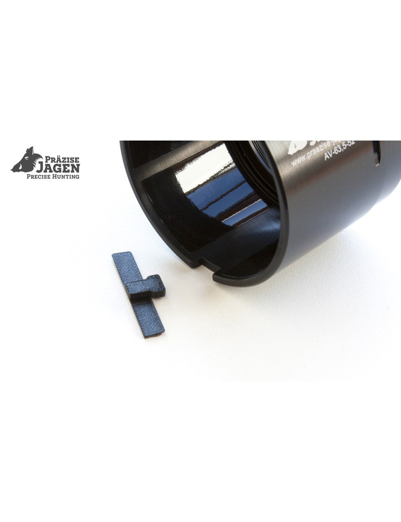 FLEX Schnellspann-Multiadapter zur Verbindung zwischen Vorsatzgerät und Zielfernrohr für die Jagd.