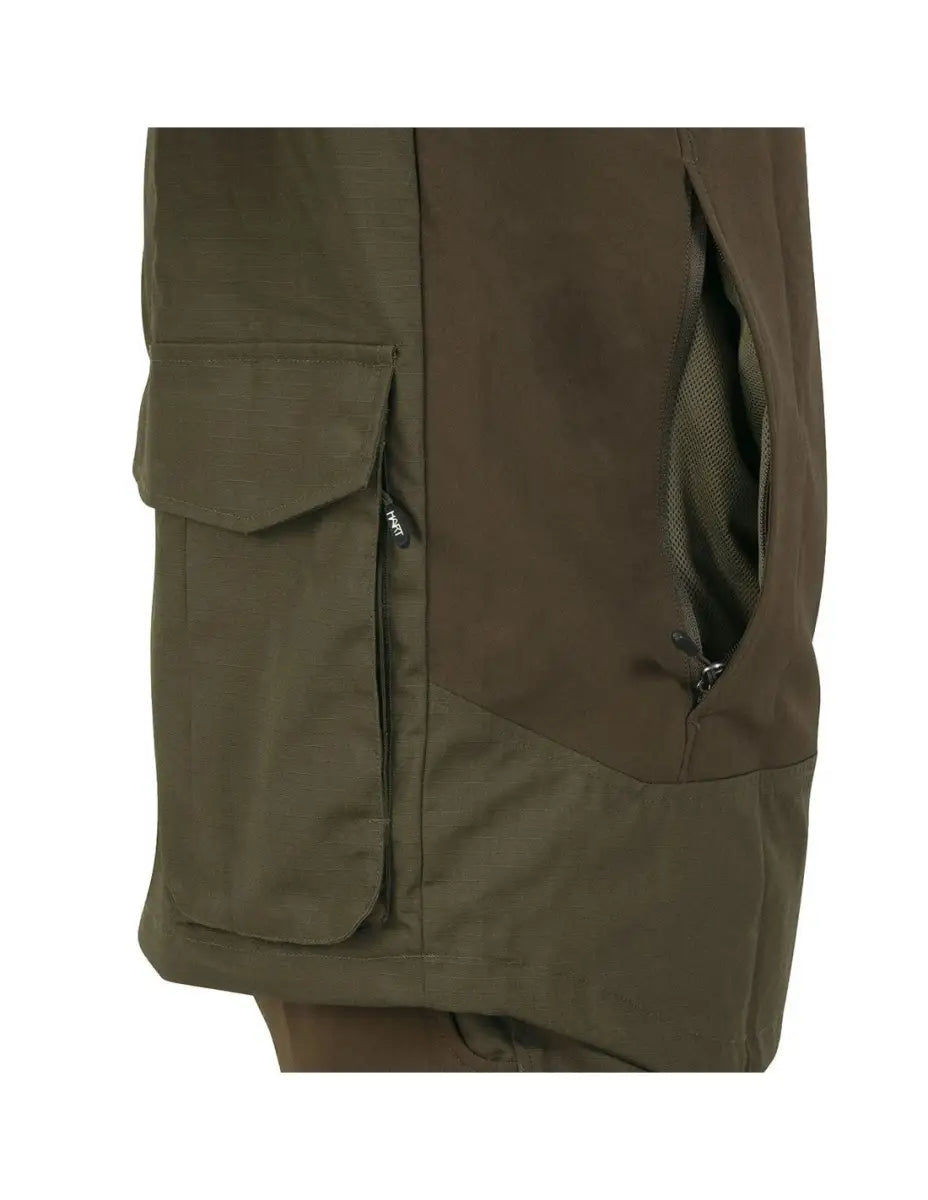 Es handelt sich hier um HART GOROSTA-J Jacke für die Jagd.