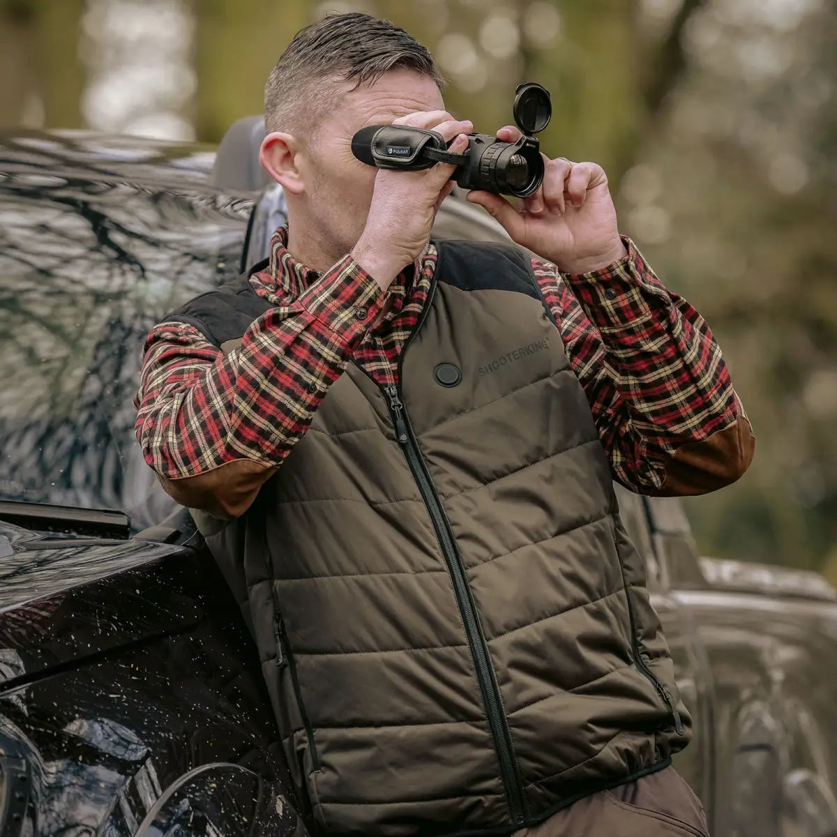 Es handelt sich hier um SHOOTERKING i-Heat Heizweste für die Jagd.