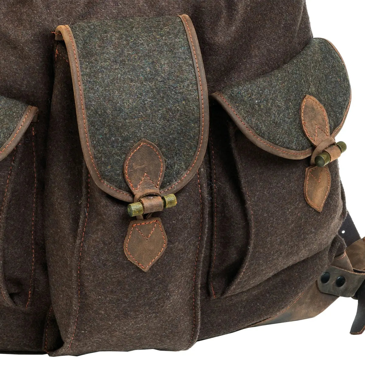 Es handelt sich hier um Loden-Rucksack braun/grün für die Jagd.