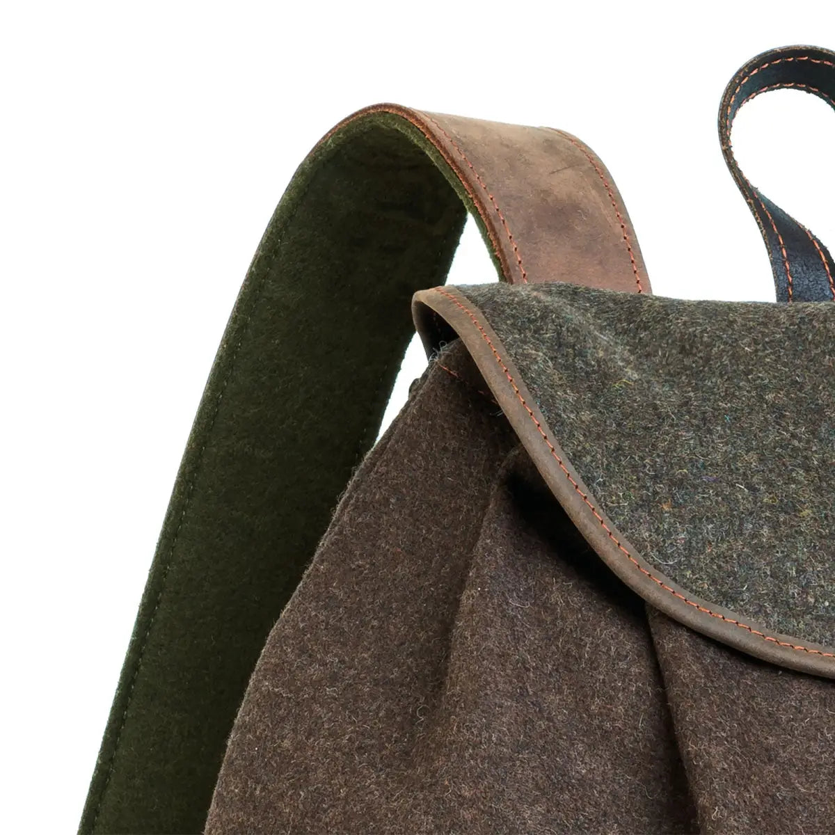 Es handelt sich hier um Loden-Rucksack braun/grün für die Jagd.