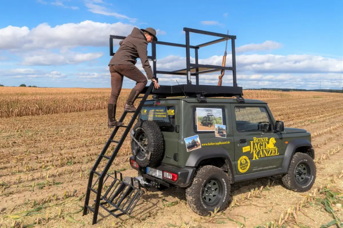 Es handelt sich hier um Mobile Jagdkanzel Betkerfür die Jagd.