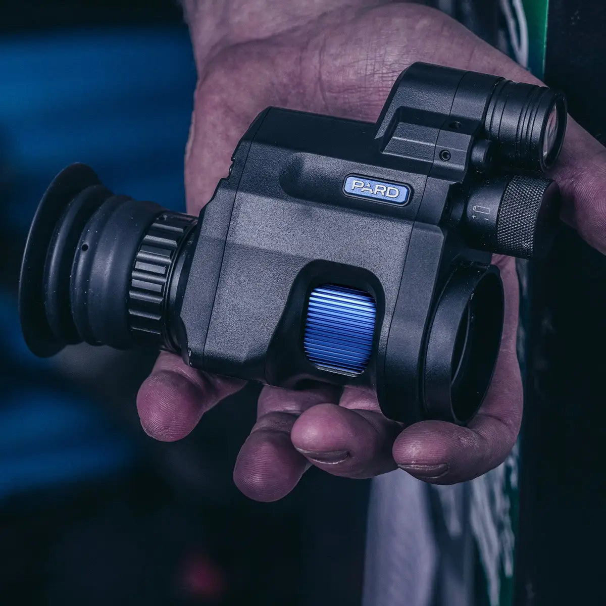 PARD NV007V2 Digitales Nachtsicht-Aufsatzgerät für die Jagd.