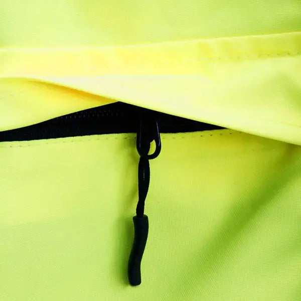 Es handelt sich hier um PSS X-treme Rain Regenjacke für die Jagd.