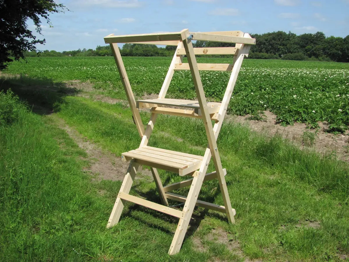 Es handelt sich hier um Scherenleiter SLE 190 cm Höhe für Erntejagd.