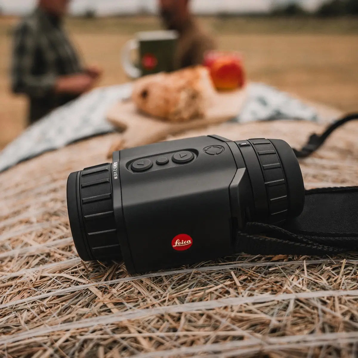 Es handelt sich hier um Wärmebildkamera LEICA Calonox 2 View LRF für die Jagd.