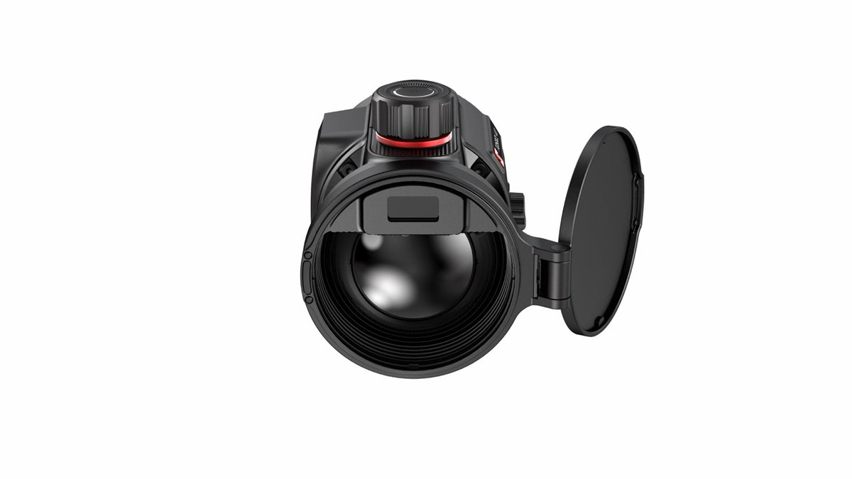 HIKMICRO Thunder TQ50CL LRF – Schraegansicht mit Befestigungsadapter