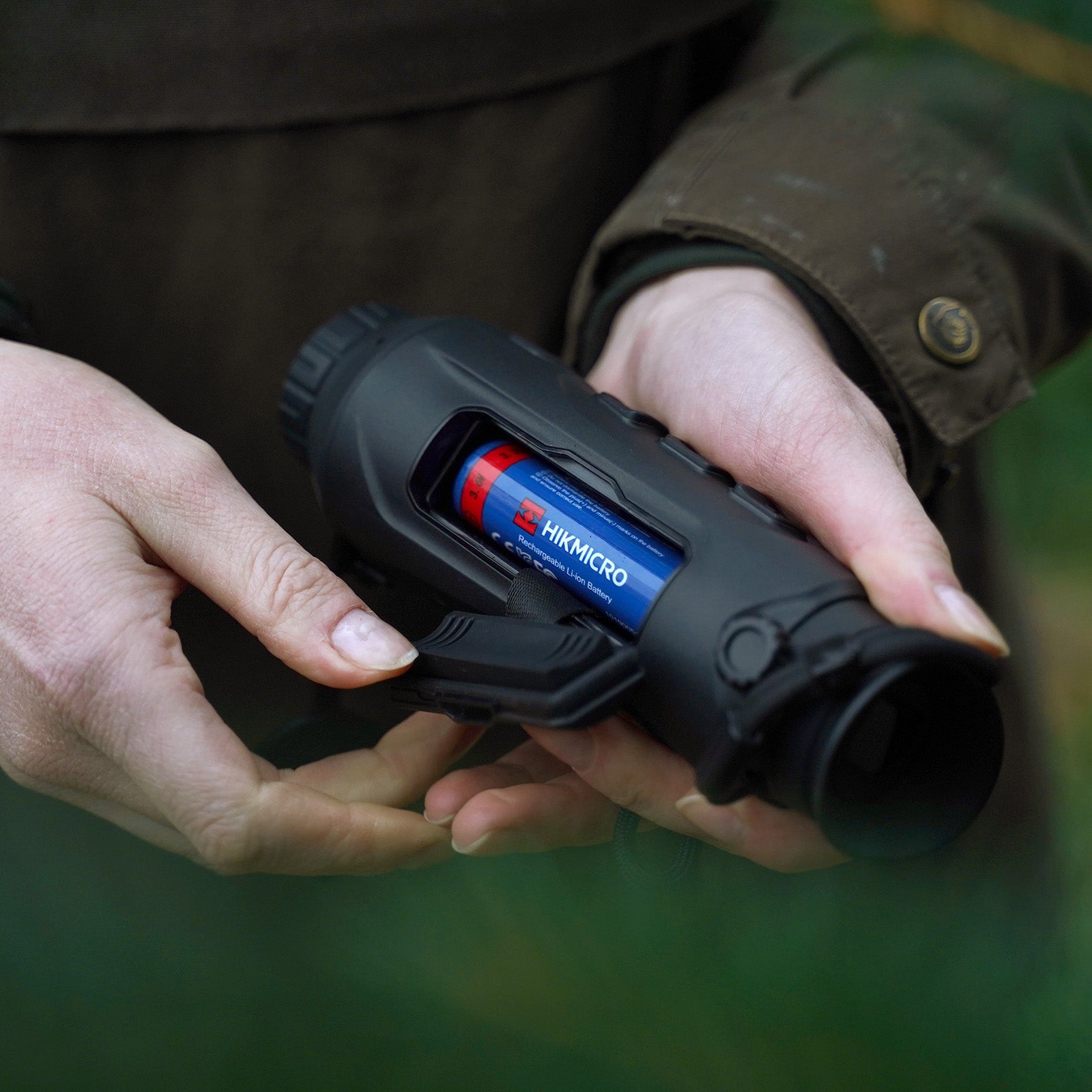 Es handelt sich hier um HIKMICRO Lynx Pro LH15 2.0 Wärmebildkamera für die Jagd.