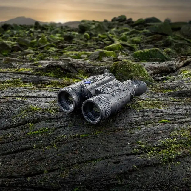 PULSAR Wärmebildfernglas Merger LRF XP35 für die Jagd.